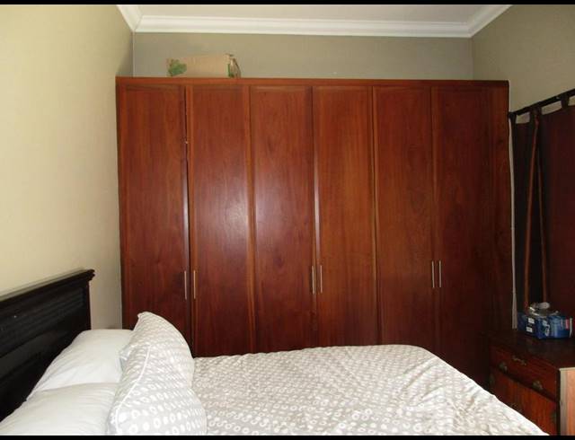 1 BEDROOM TOWNHOUSE FOR SALE IN RETIRE AT MIDSTREAM